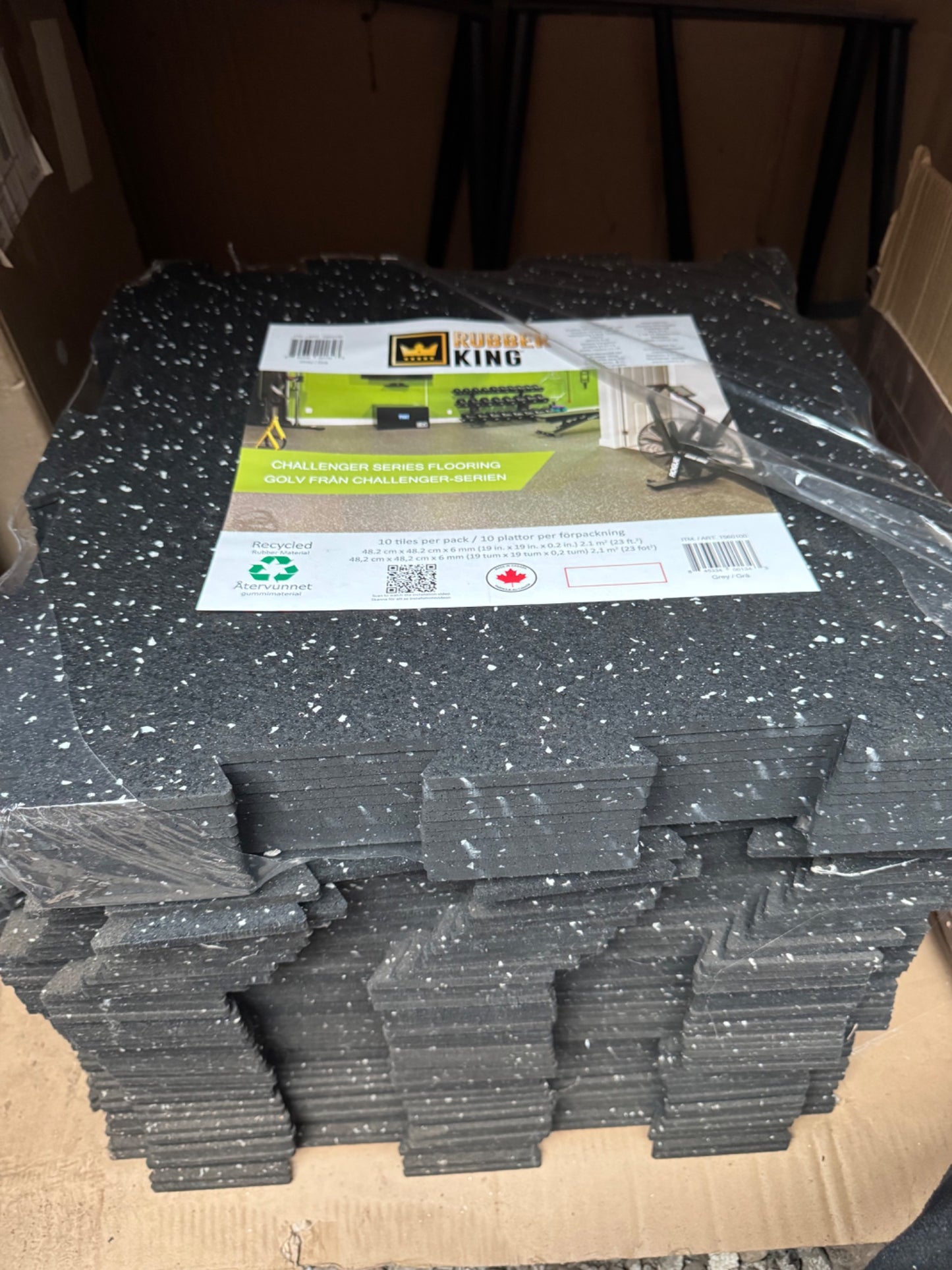 Rubber King Interlocking Rubber Gym Floor Tiles 48.2cm 10 Pack 2.32m² Black