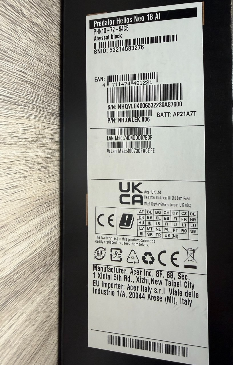 Acer Predator Helios Neo 18" AI Ultra 9 16GB RAM 1TB SSD RTX 5070 NH.QVLEK.006