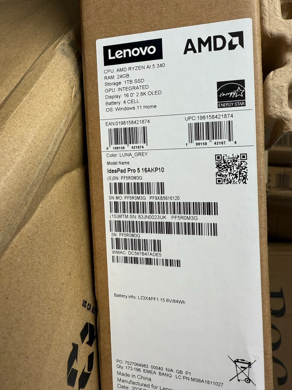 Lenovo IdeaPad Pro 5, Copilot+ PC AMD AI 5, 24GB RAM 1TB SSD 83JN0023UK 16 Inch