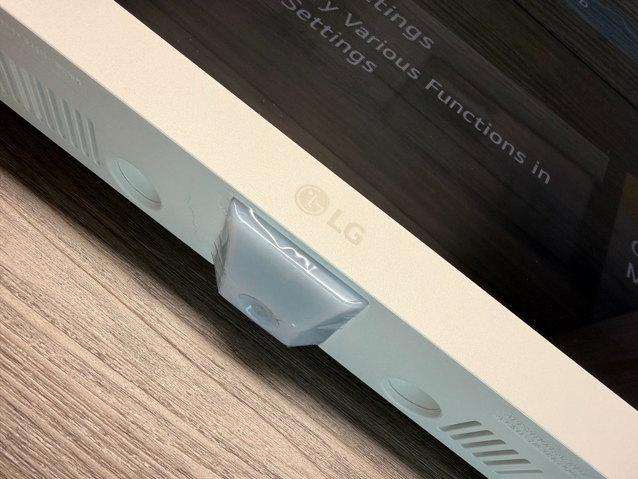 LG 32 Inch Full HD 60Hz IPS Smart Monitor, 32SR50F-W