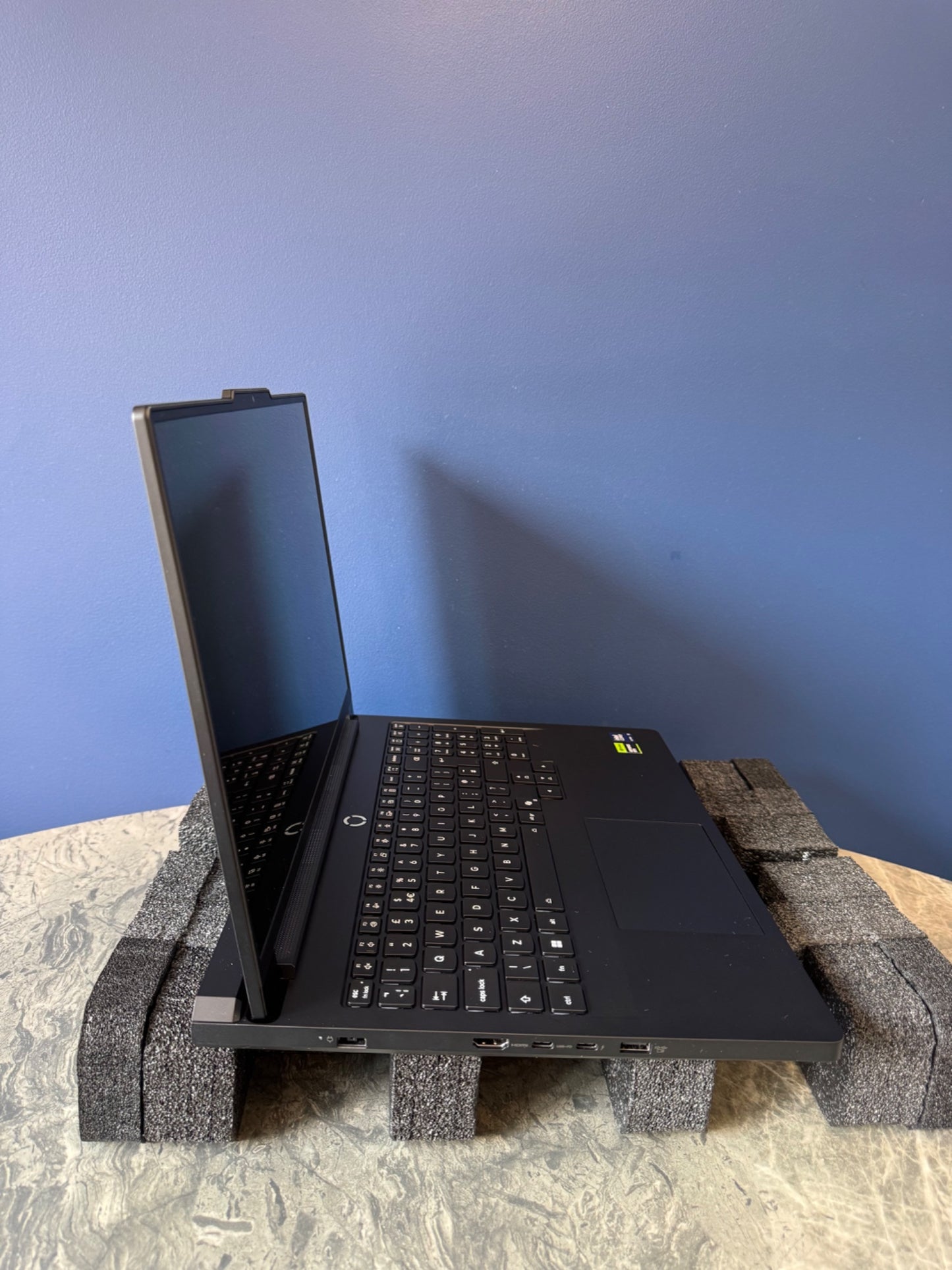 Lenovo Legion Pro 7 Gaming Laptop Core Ultra 9 64GB 2TB RTX 5090 16" Black