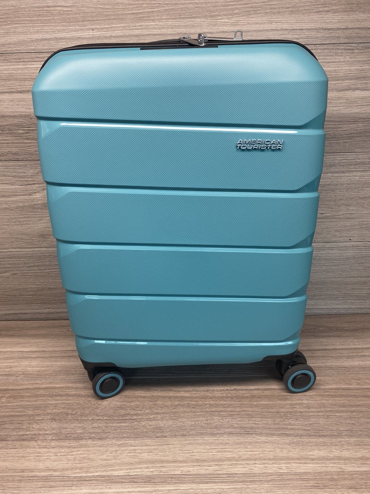 American Tourister Air Move 3 Piece Luggage Set in Teal, Ex-Display