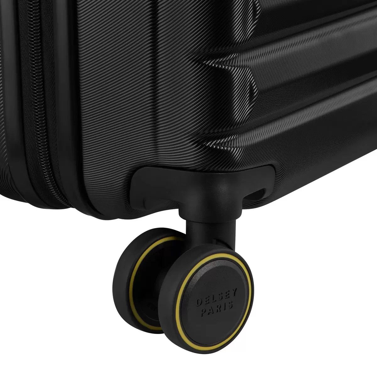 Delsey Helium Edge 2.0 3-piece Hardside Set in Black