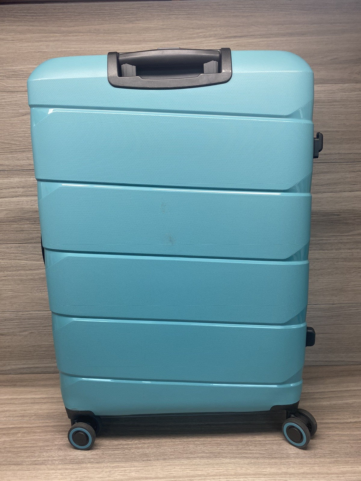 American Tourister Air Move 3 Piece Luggage Set in Teal, Ex-Display