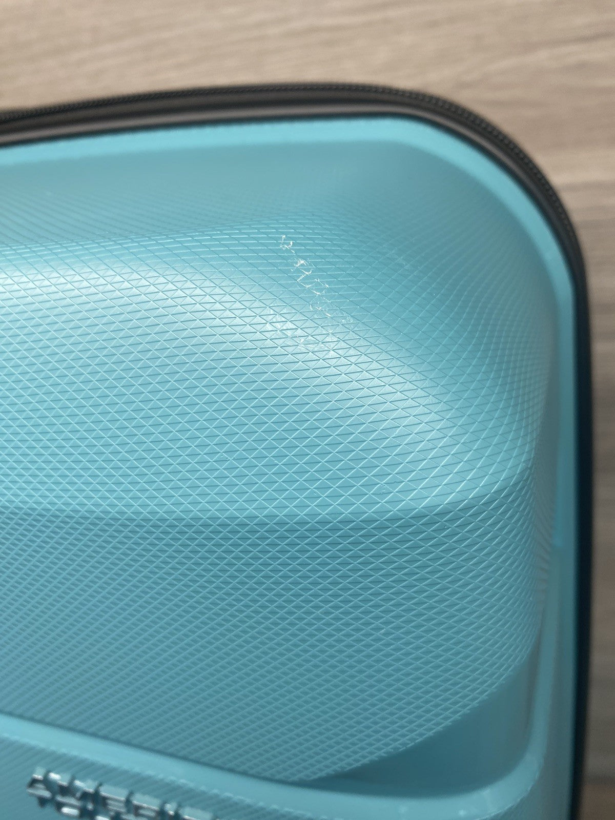 American Tourister Air Move 3 Piece Luggage Set in Teal, Ex-Display