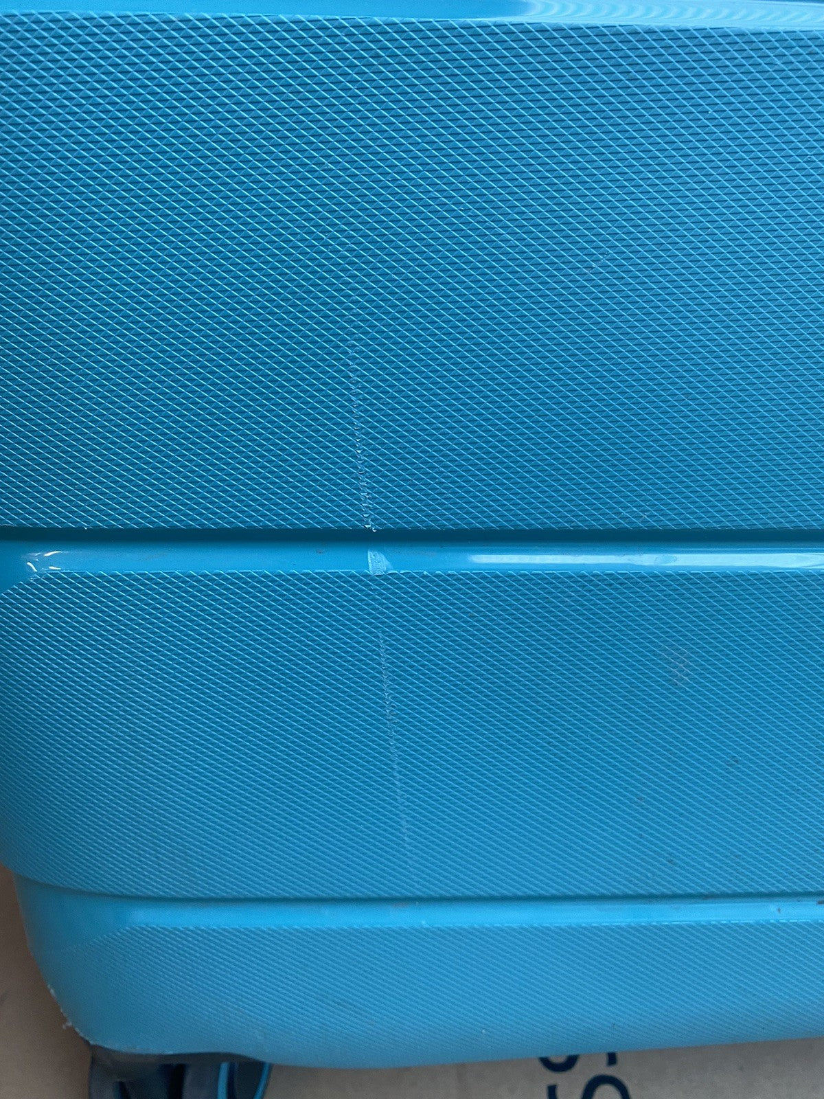 American Tourister Air Move 3 Piece Luggage Set in Teal, Used