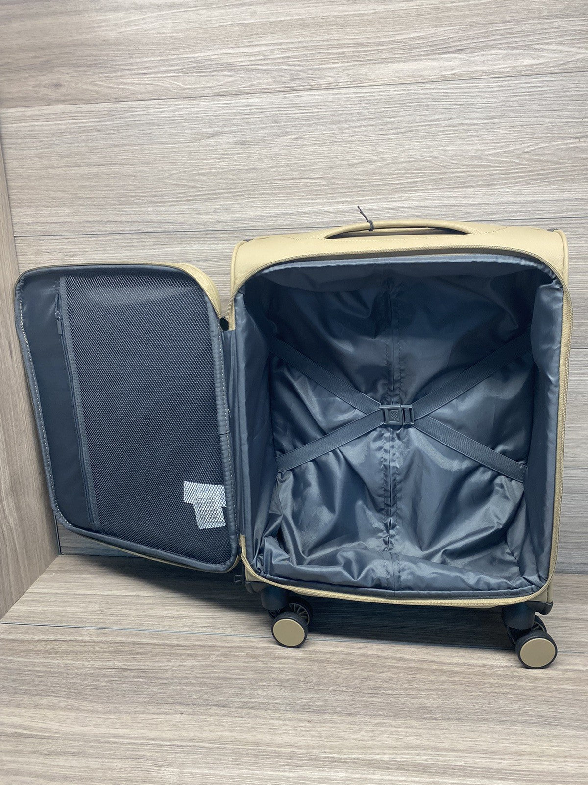 Rock Harper 3 Piece Softside Luggage Set In Beige