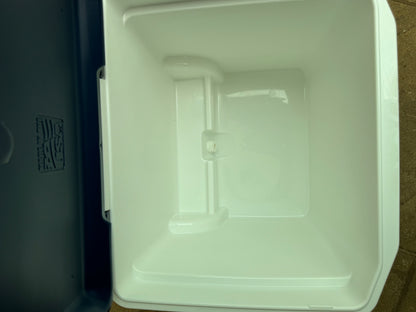 Igloo MaxCold 62QT Latitude Roller Cooler Navy 58 Litre Wheeled Camping Ice Box