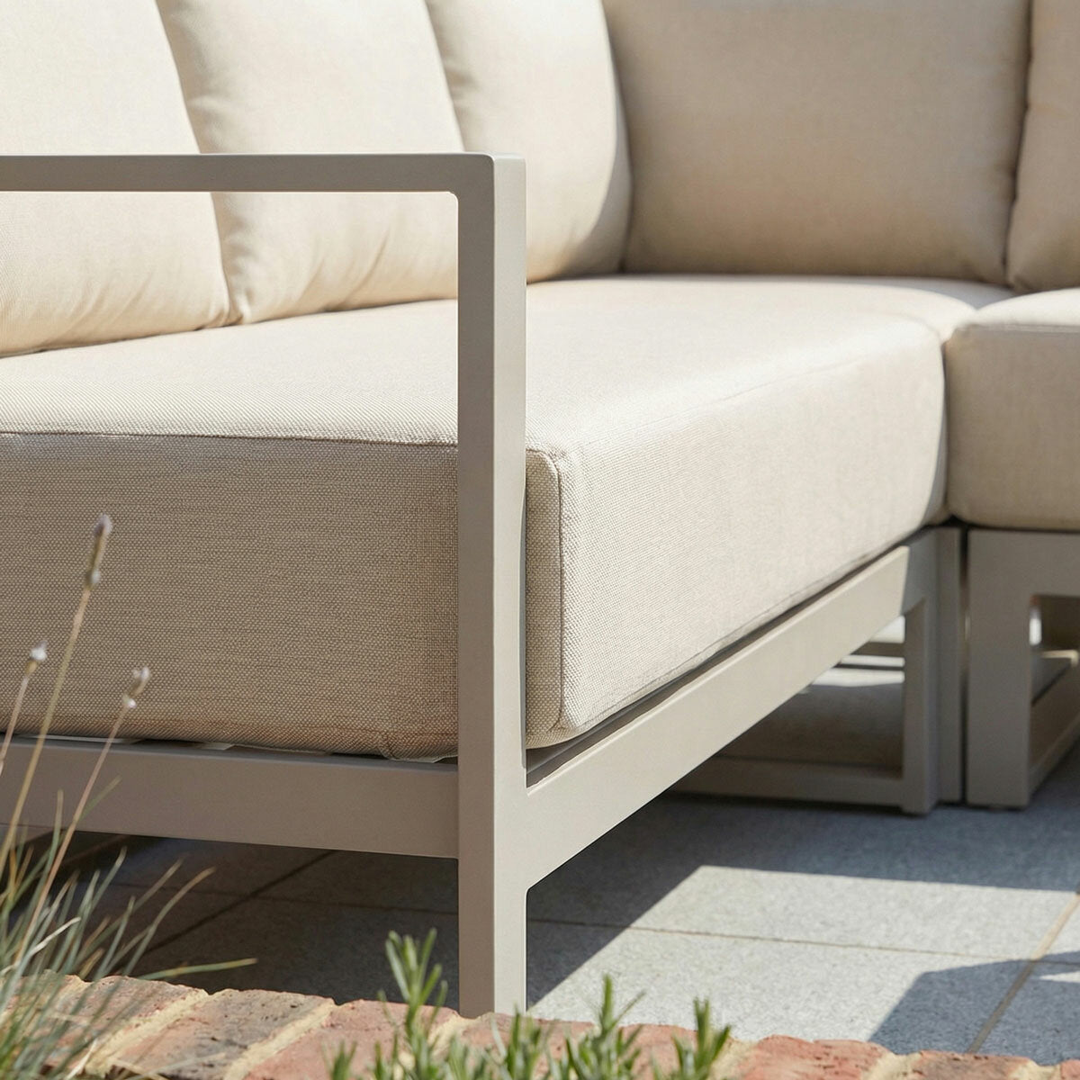 Harbour Lifestyle Havana Corner Patio Set 5 Seat Reclining Aluminium Latte