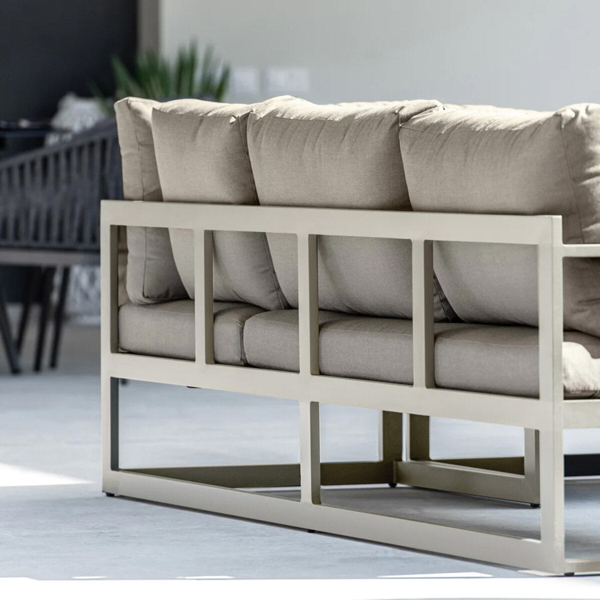Harbour Lifestyle Havana Corner Patio Set 5 Seat Reclining Aluminium Latte