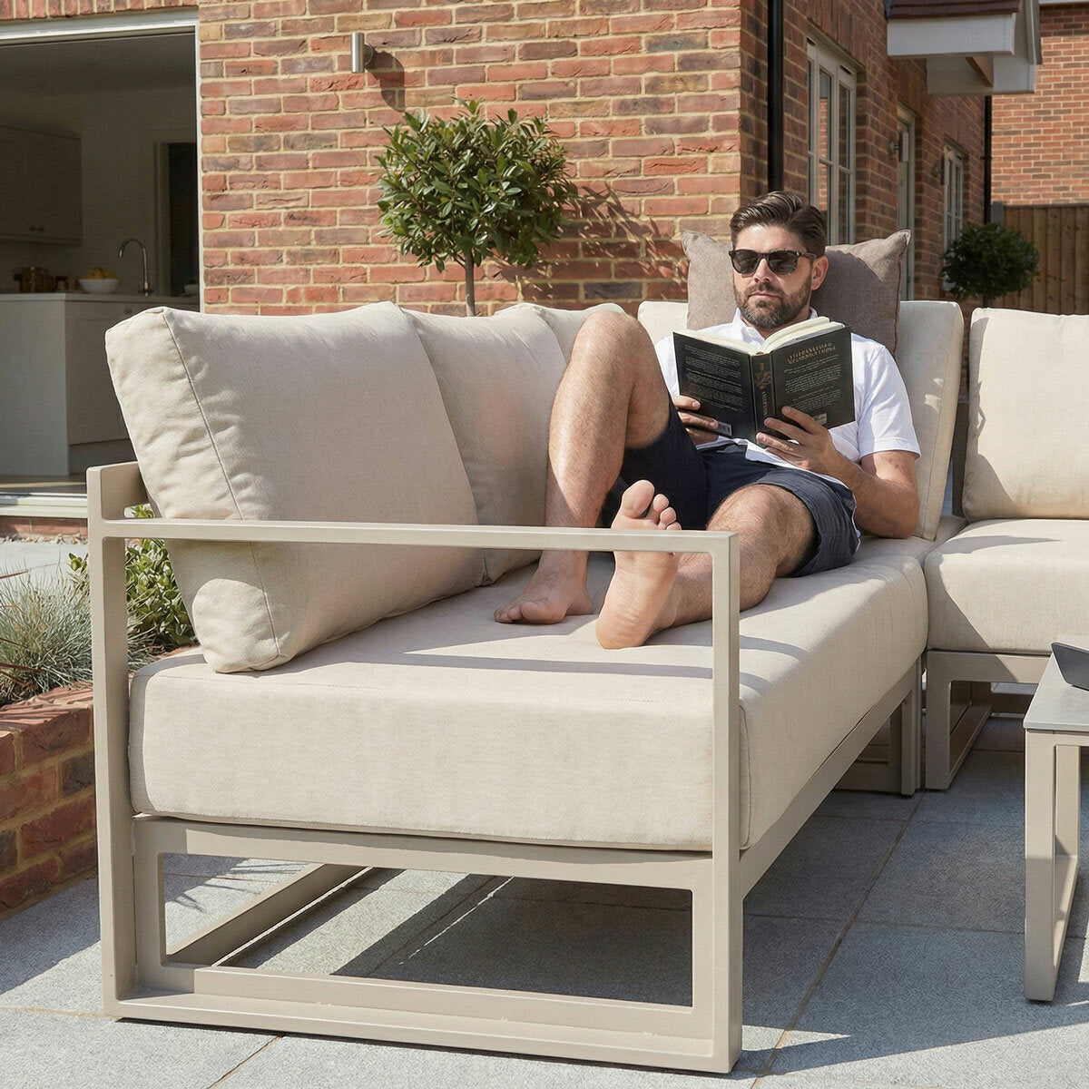 Harbour Lifestyle Havana Corner Patio Set 5 Seat Reclining Aluminium Latte