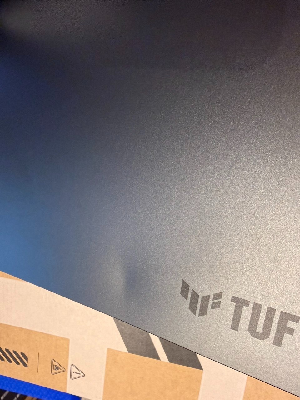 ASUS TUF A16 Ryzen 7 16GB RAM 1TB SSD  RTX 5060 16 Gaming Laptop FA608UM-RV010W