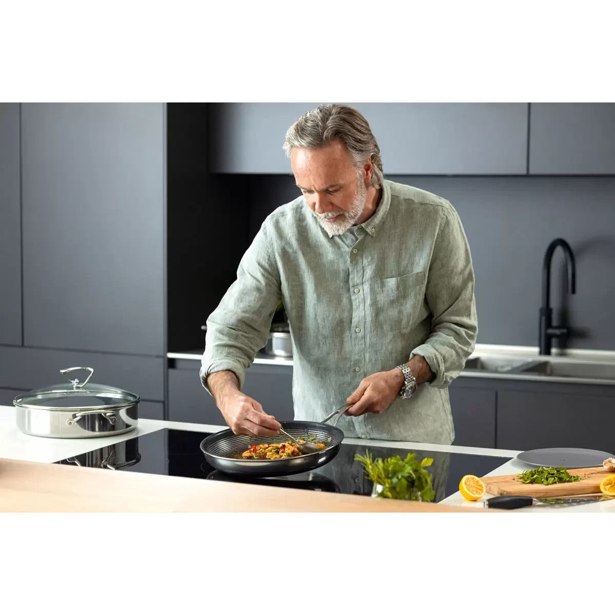 Circulon C-Series Skillet, 32cm