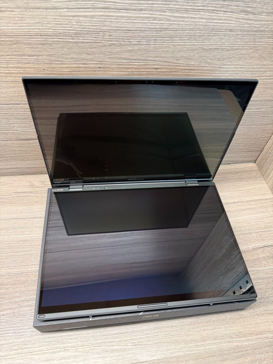 ASUS Zenbook DUO Dual Screen OLED 14" Laptop -Ultra 9, 2TB SSD, 32 GB RAM - Grey