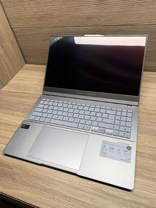 ASUS Vivobook S Ultra 9, 32GB RAM, 1TB SSD, 15.6 Inch OLED Laptop S5506MA-MA025W