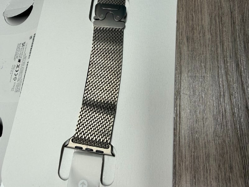 Apple Watch Ultra 2 GPS + Cellular 49mm Titanium Case Milanese Large MX5T3QA/A