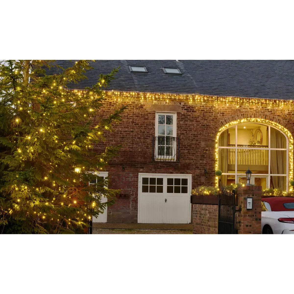 Costco Lights4You 13ft (4m) 152 LED Warm White Outdoor Icicle Light Christmas