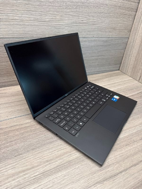 LG gram, Intel Core i5, 16GB RAM, 256GB SSD, 14 Inch Laptop, 14Z90RU-G.AP52A1