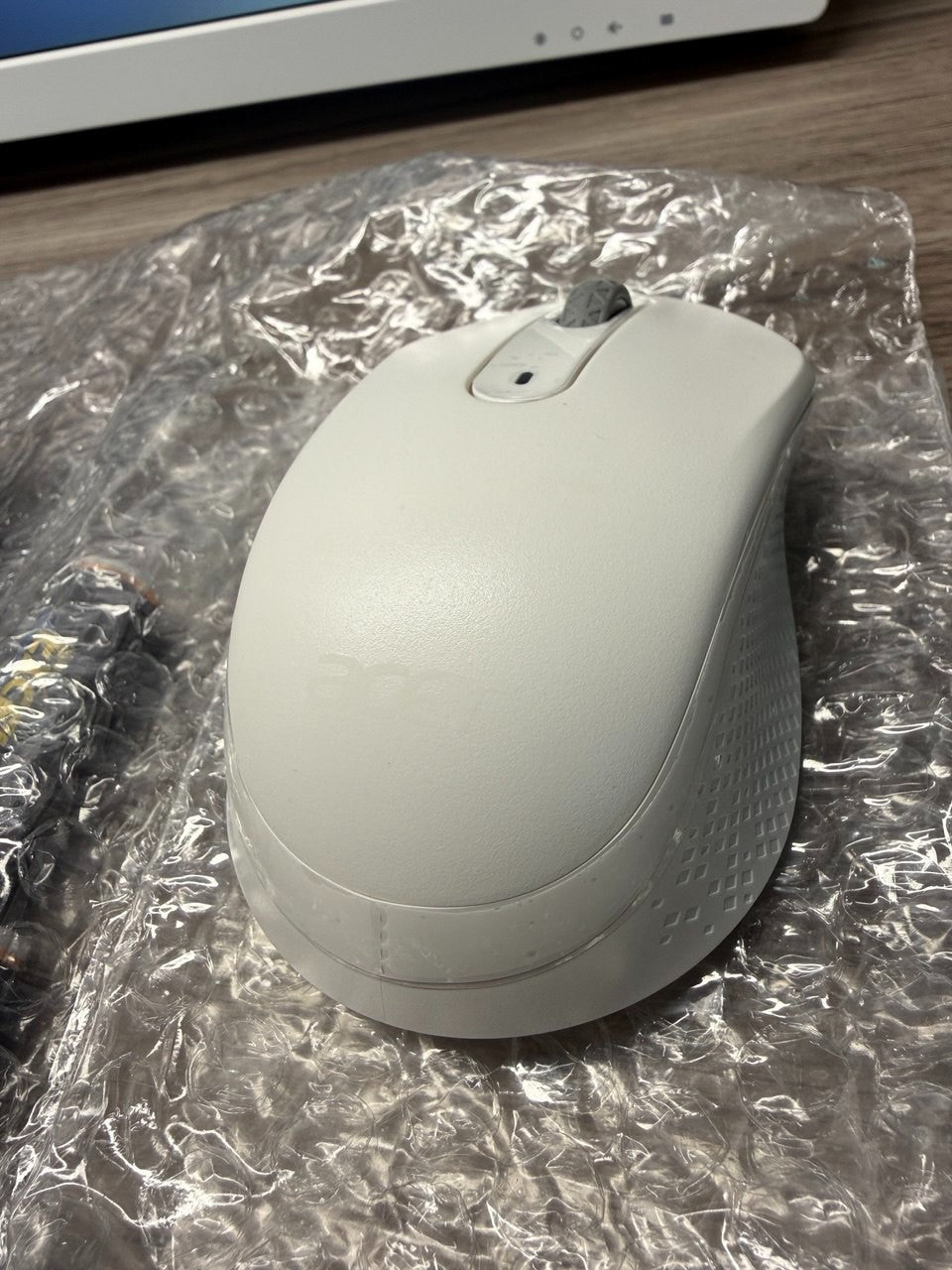 Acer C27-195ES Core i7, 16GB RAM, 1TB SSD, 27 Inch All in One PC, DQ.BNREK.006