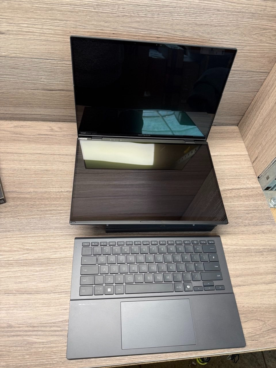 ASUS Zenbook DUO Dual Screen OLED 14" Laptop -Ultra 9, 2TB SSD, 32 GB RAM - Grey