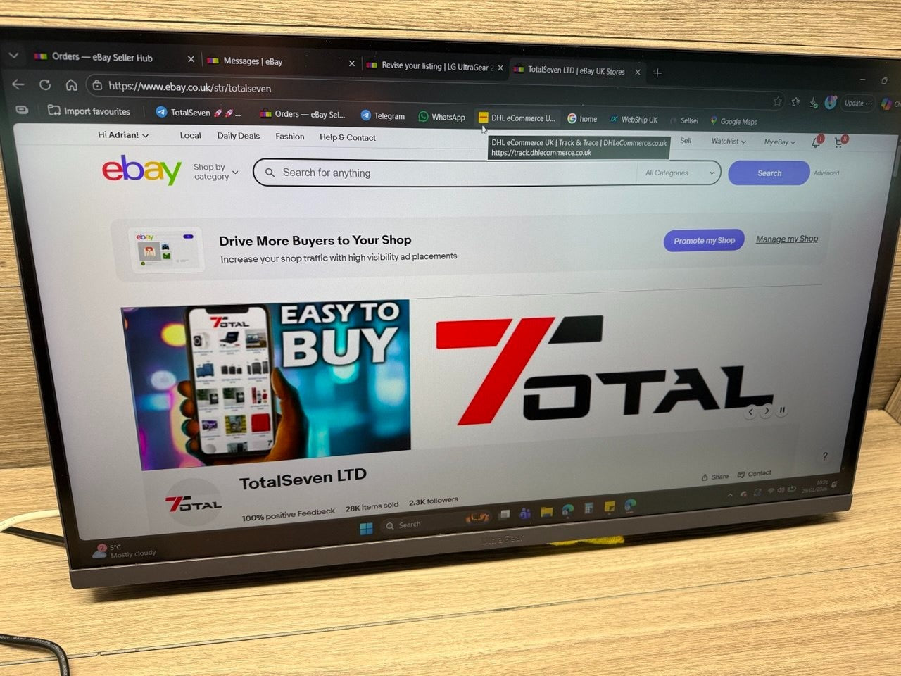 LG UltraGear 27 Inch 4K Ultra HD 240Hz IPS Gaming Monitor, 27G850A-B * 173 Hours