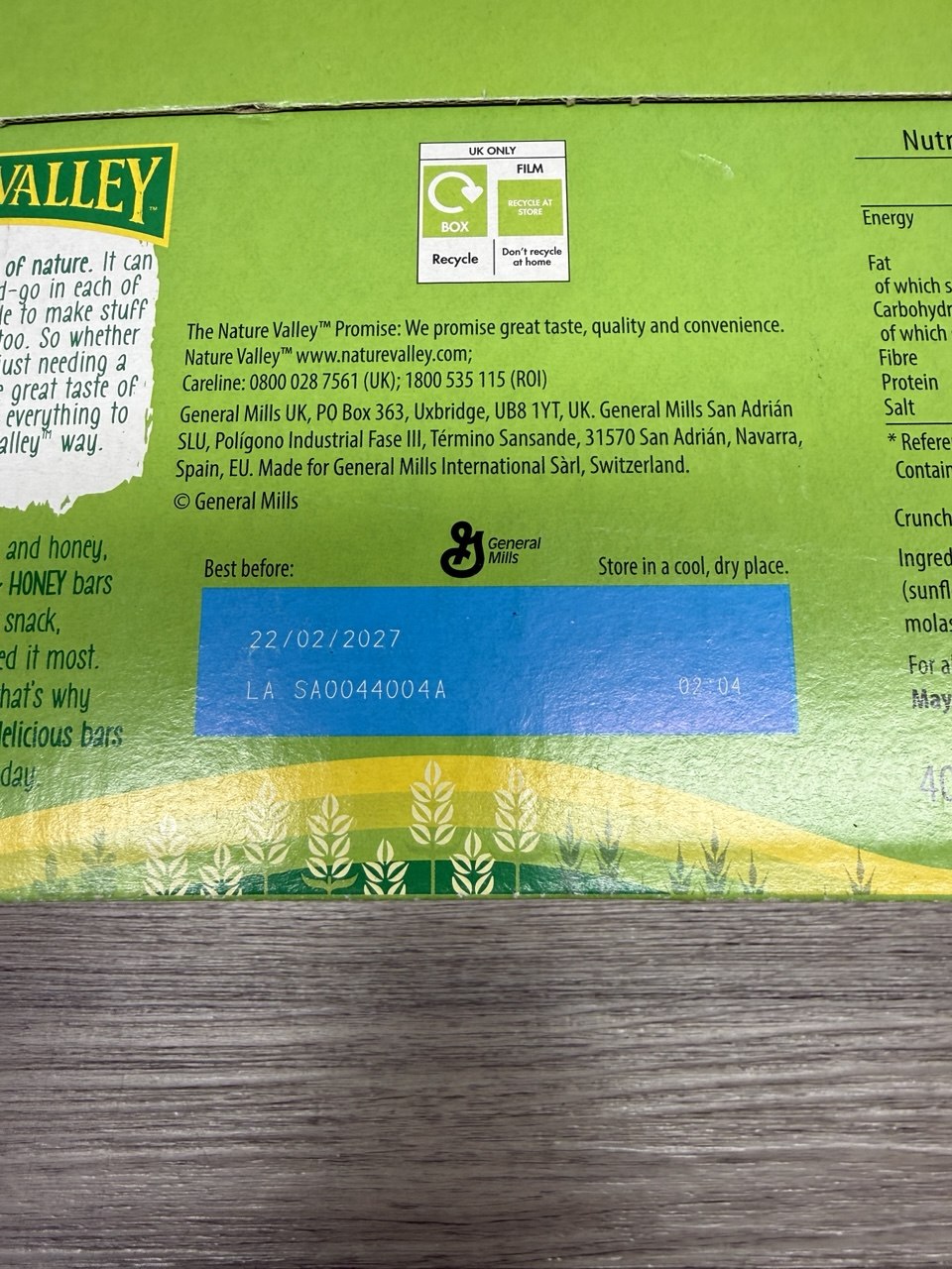 Nature Valley Crunchy Oats Honey Granola Bars 40x42g Wholegrain Vegetarian