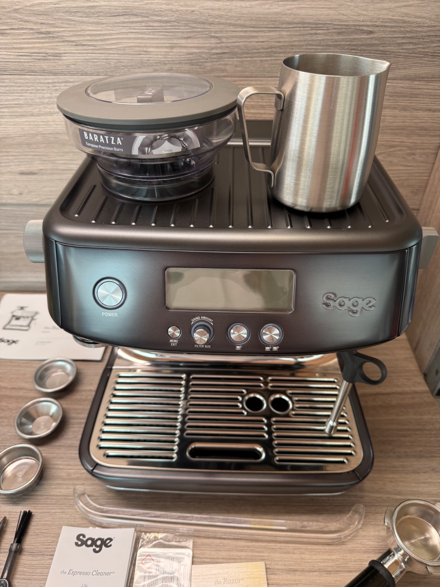 Sage Barista Pro Bean to Cup Espresso Coffee Machine SES878BST 15 Bar Silver 7