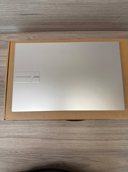 ASUS Vivobook X1504VA Intel Core 7 16GB RAM 1TB SSD 15.6" FHD Laptop Grey