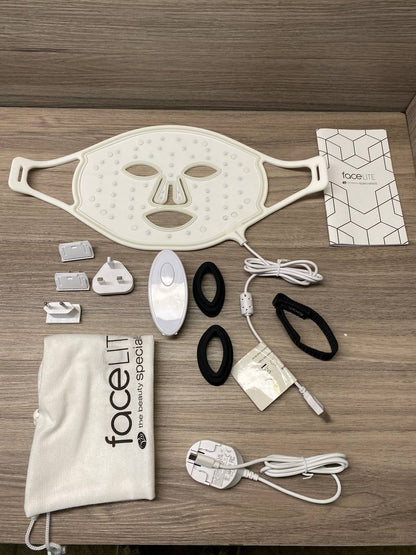 Rio Facelite LED Face Mask Beauty Boosting Light Therapy Skin Care L18 P36