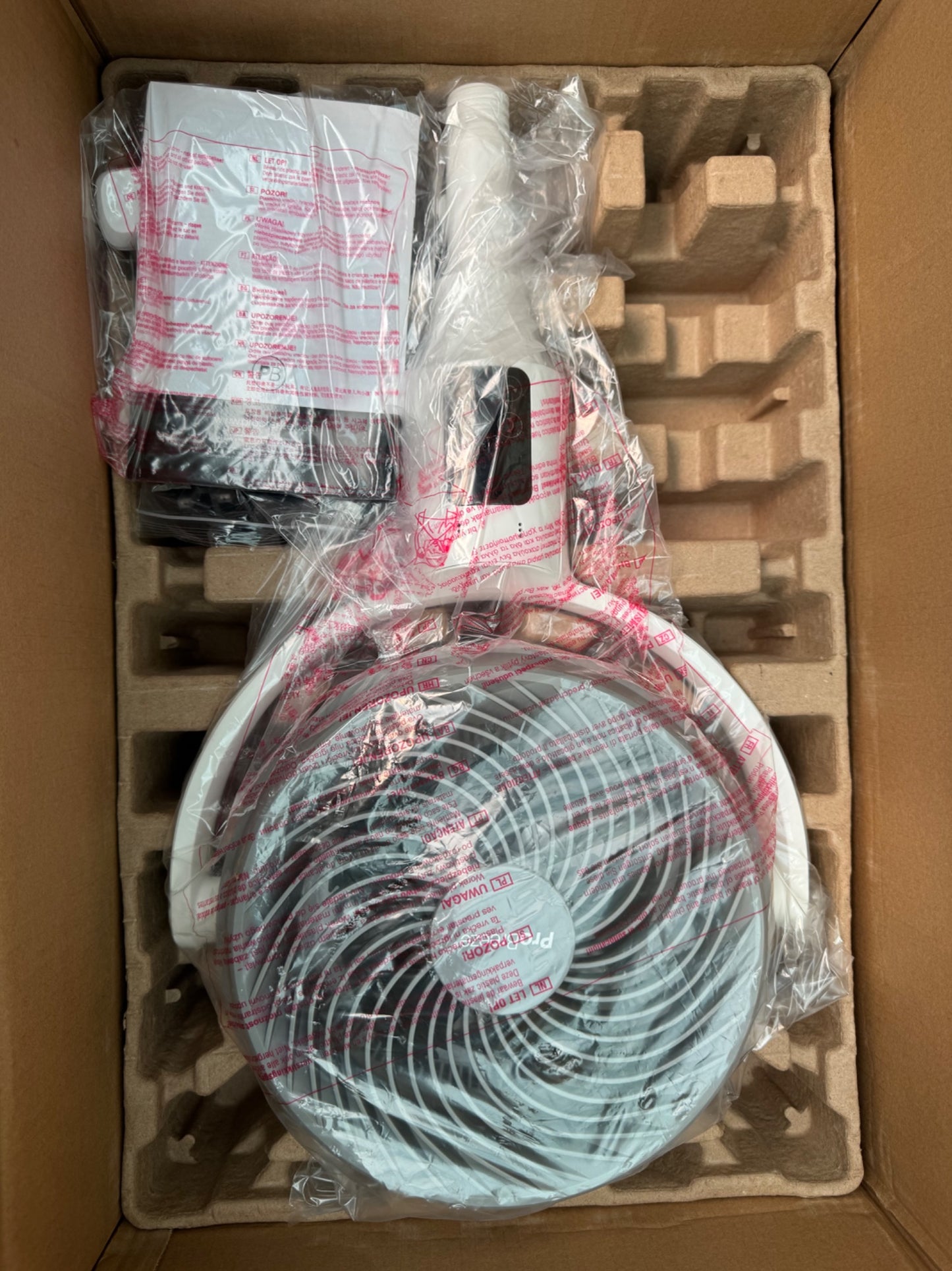 Pro Breeze AirFlo 43" Pedestal Fan PB-F-26WG 9 Speed 4 Mode Remote Control