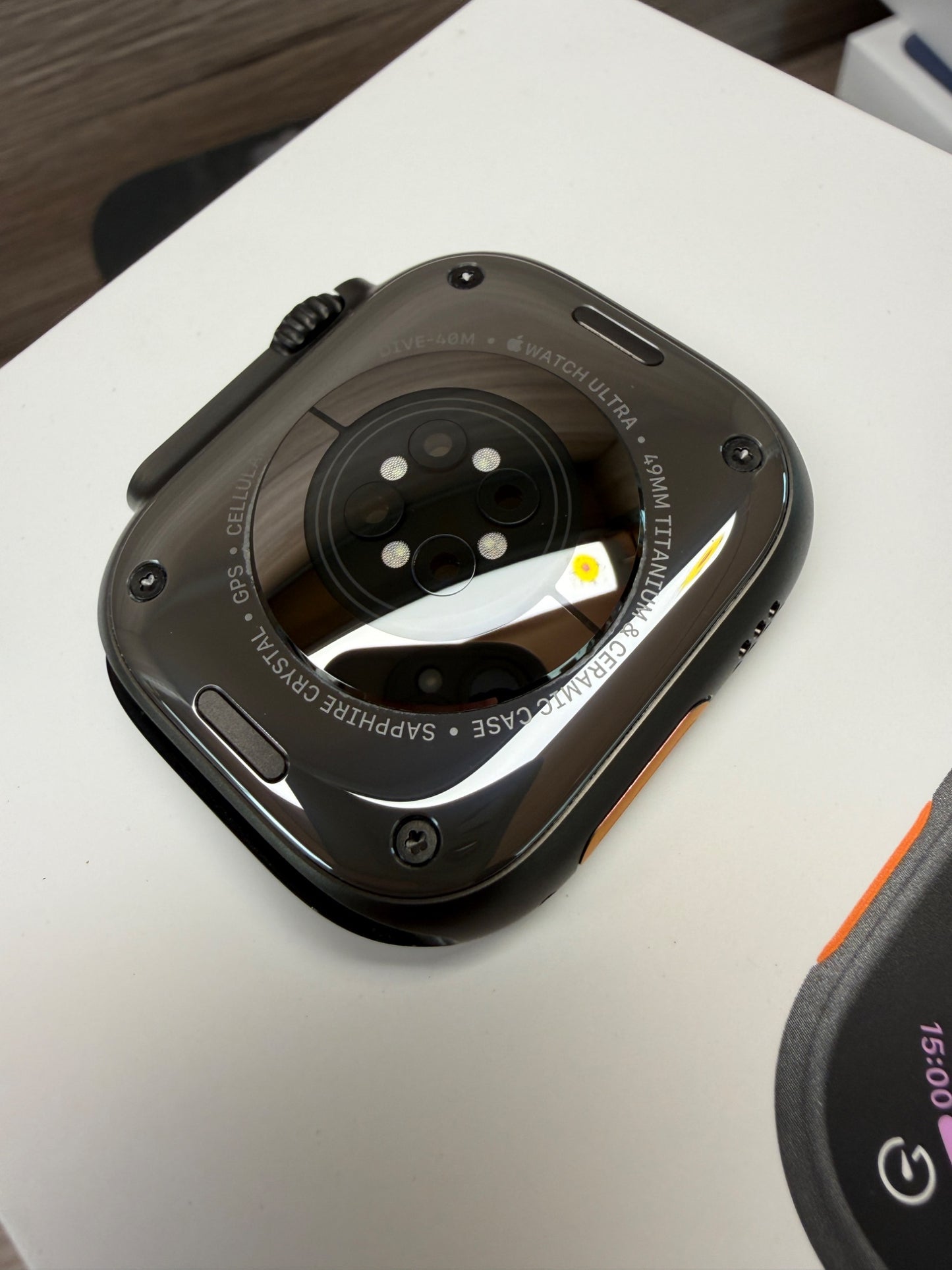 Apple Watch Ultra 3 GPS Cellular 49mm Titanium Black Charcoal Trail Loop M/L