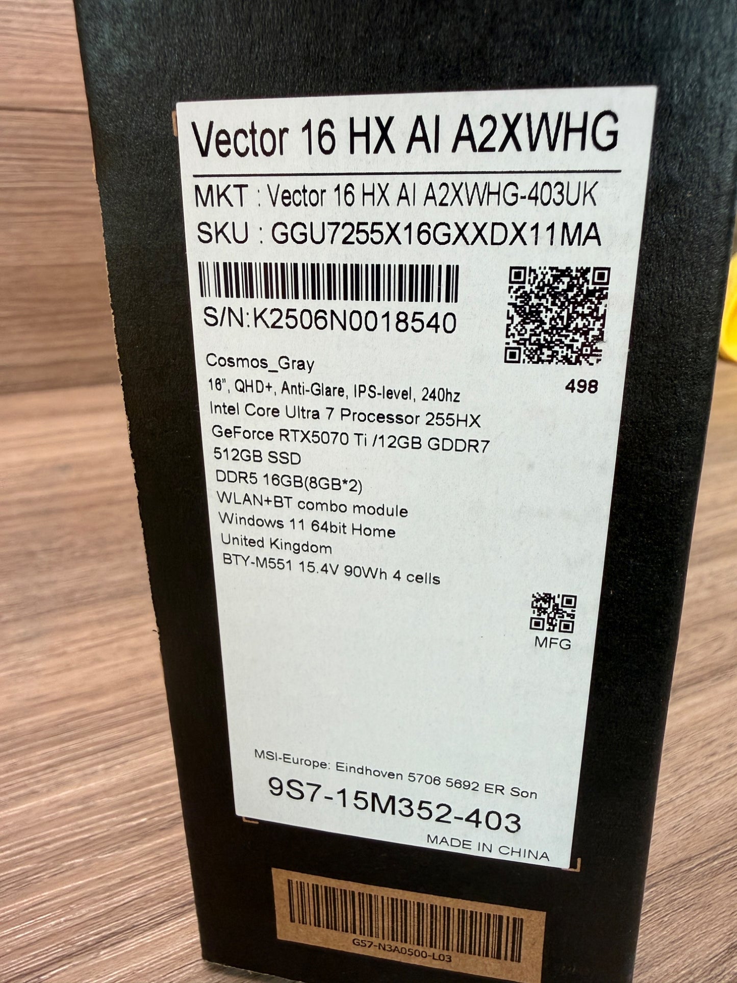 MSI Vector 16 HX AI A2XW, Intel Core Ultra 7, 16GB RAM, 5..., 16"