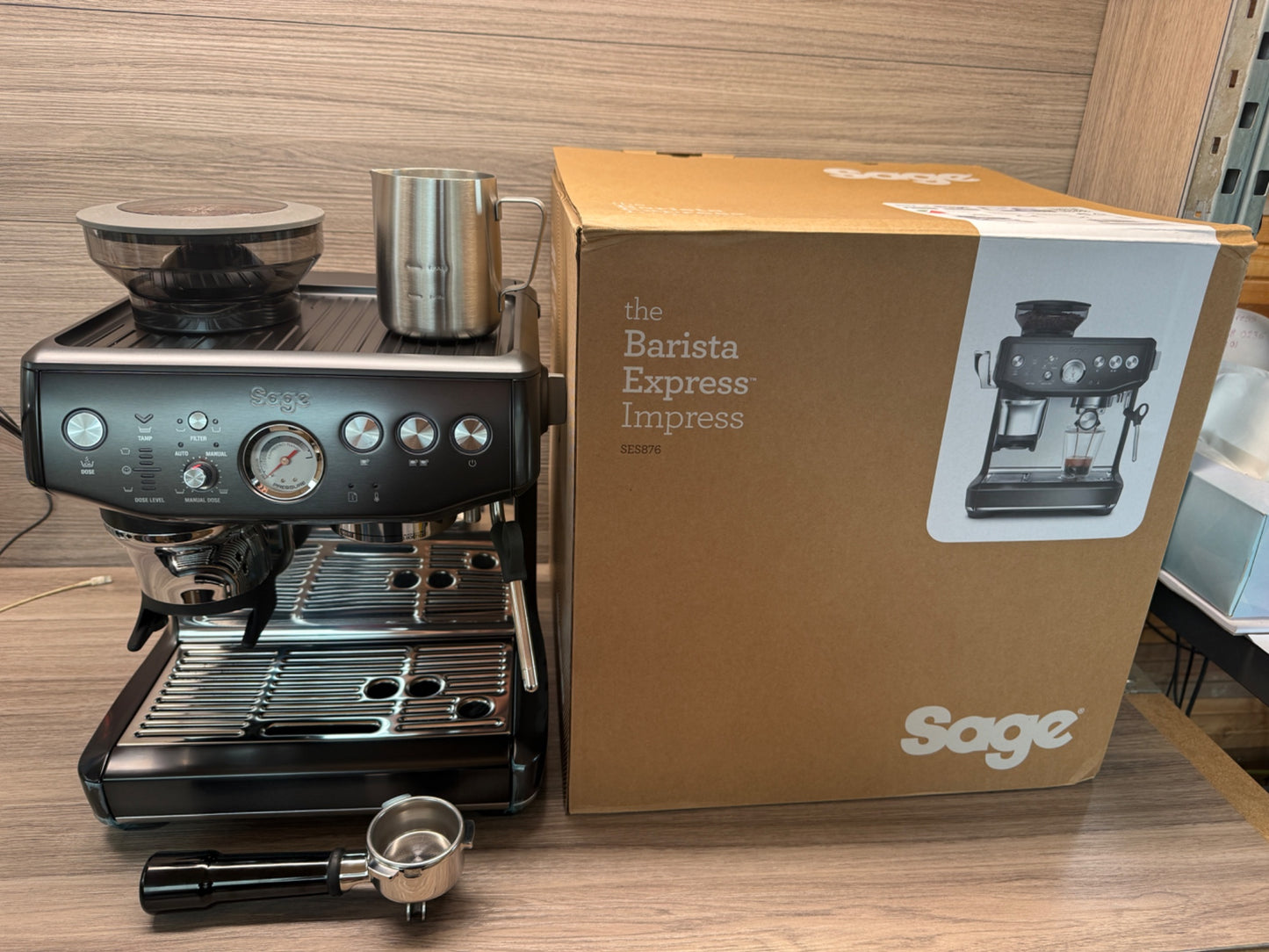 Sage Barista Express Impress Bean to Cup Coffee Machine Black Stainless Steel 8
