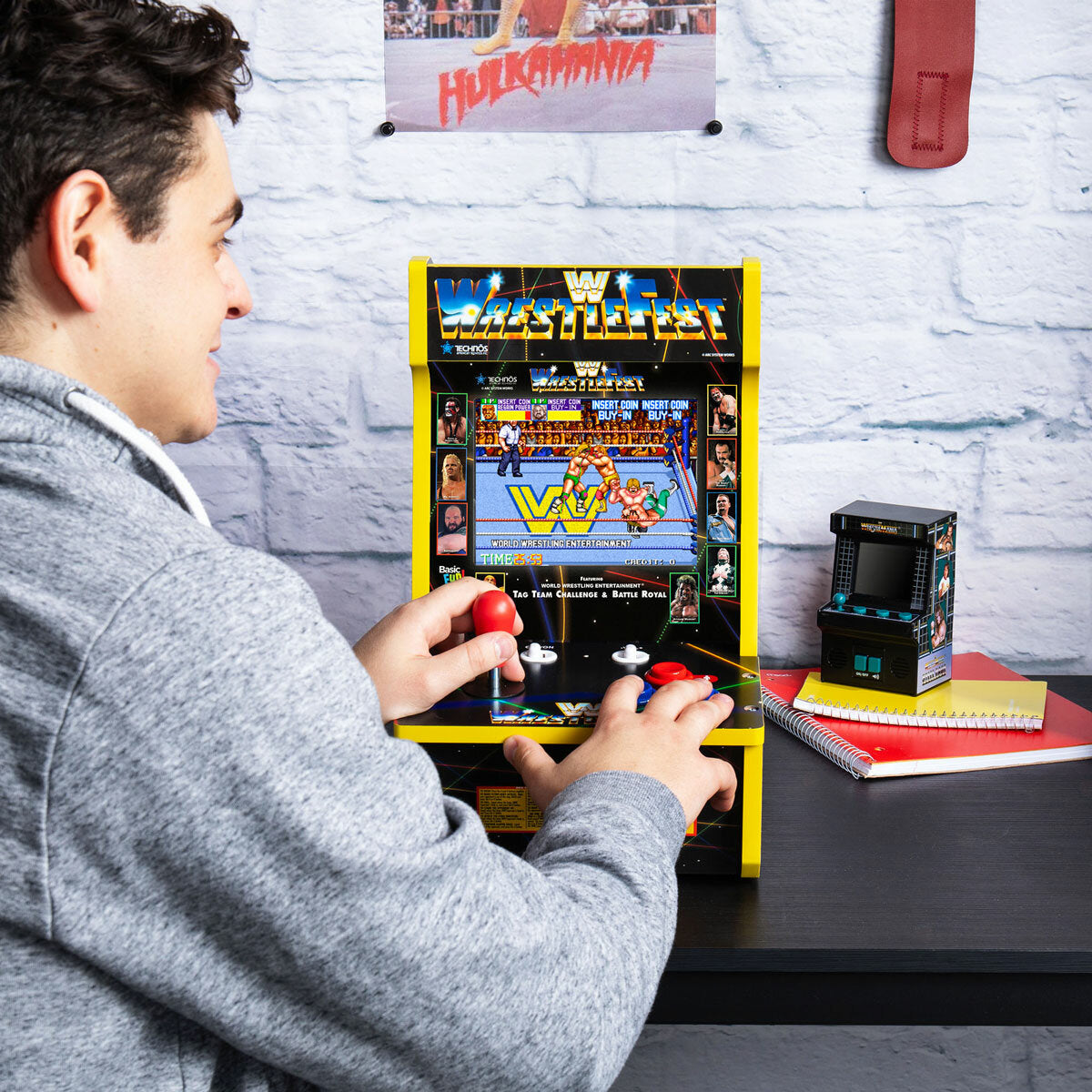 Arcade Classics WWE Wrestlefest Countercade Machine 8" LCD Retro Gaming