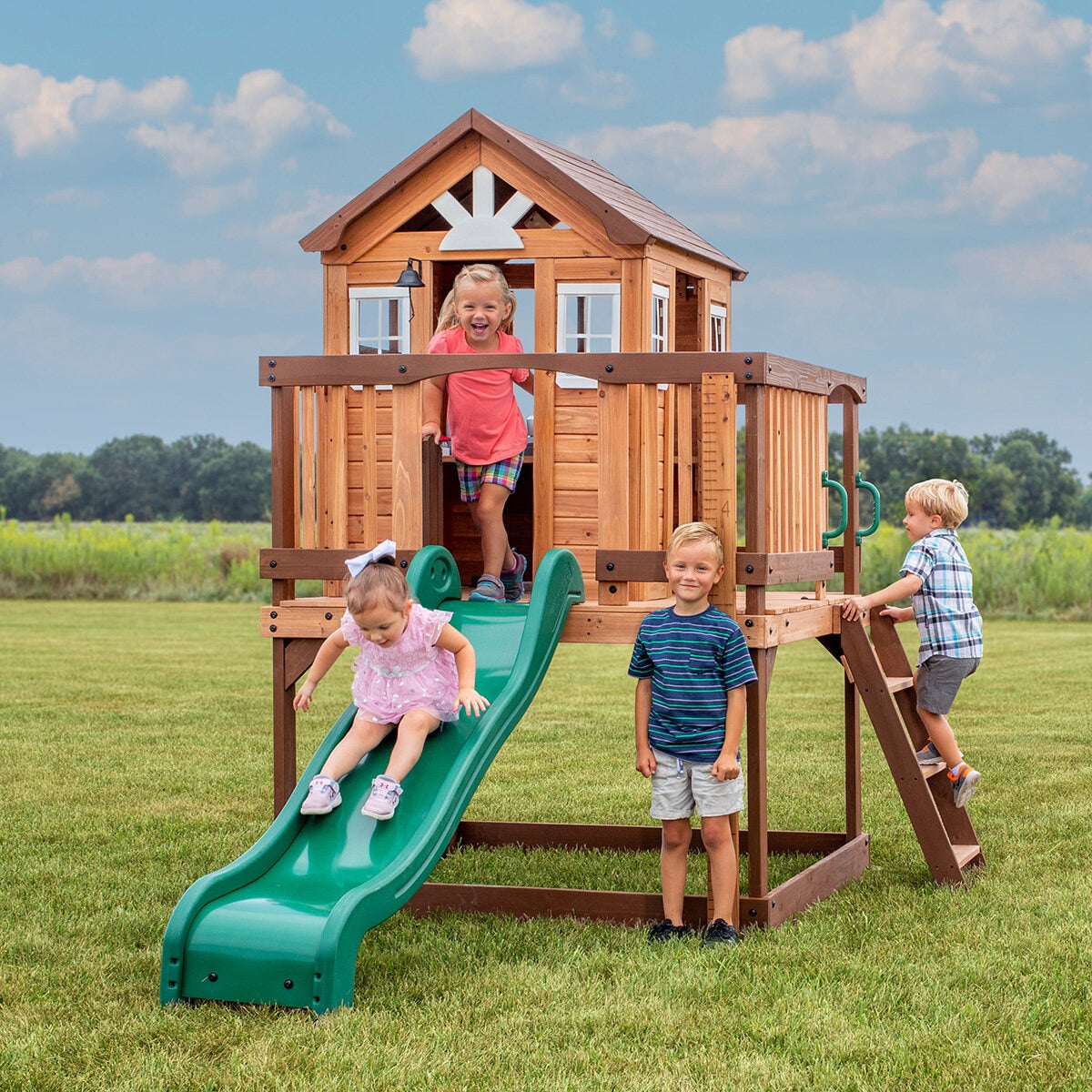 Backyard Discovery Echo Heights Wooden Playhouse Slide Clubhouse Kids 3-10 Yrs