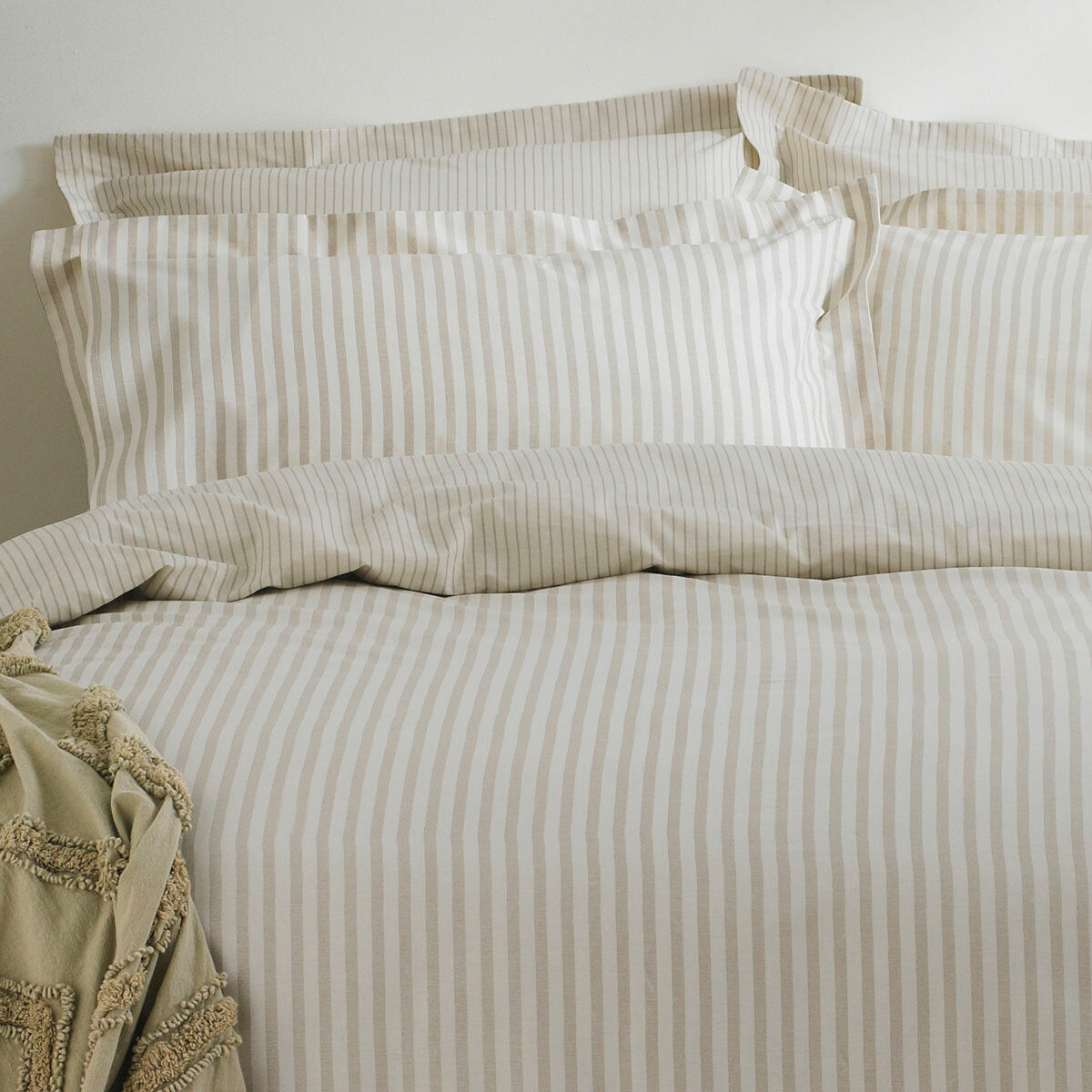 Yard Hebden Super King Duvet Cover Set 100% Cotton 144TC Natural Stripe Bedding