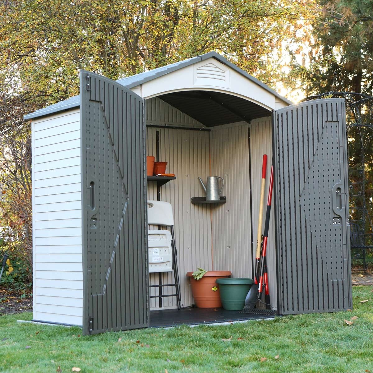 Lifetime 7x4.5ft Plastic Storage Shed 60495U HDPE Skylight Shelves Beige
