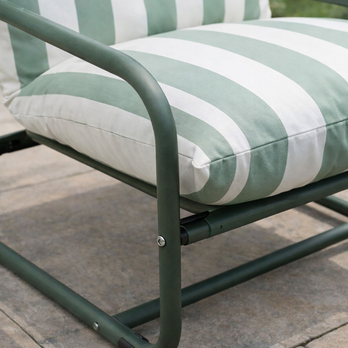 Kettler Cloud Relaxer Garden Chair FY26 Green Steel Frame Waterproof Cushions
