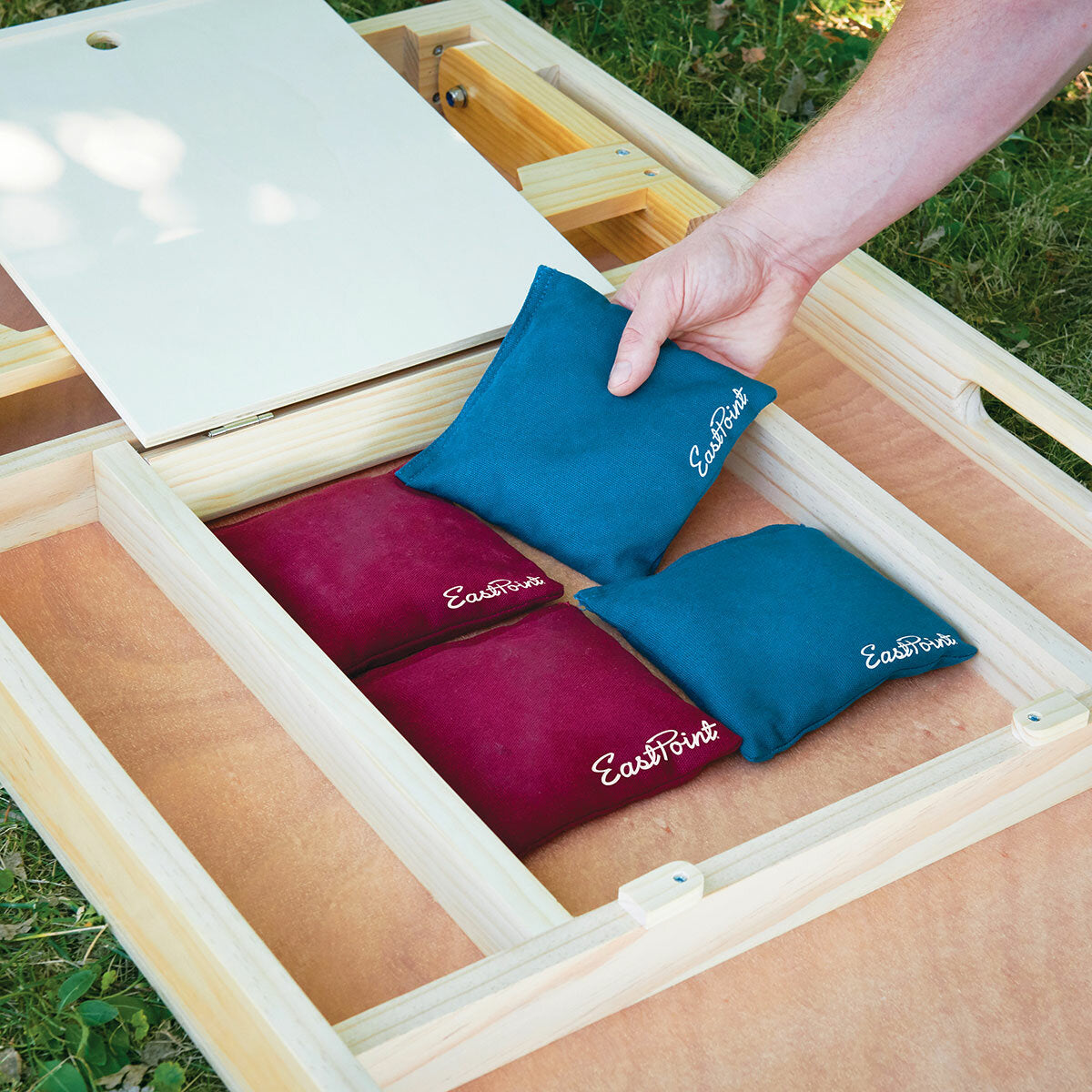 Eastpoint Wooden Heritage Cornhole Set Tournament Size 8 Bean Bags Storage