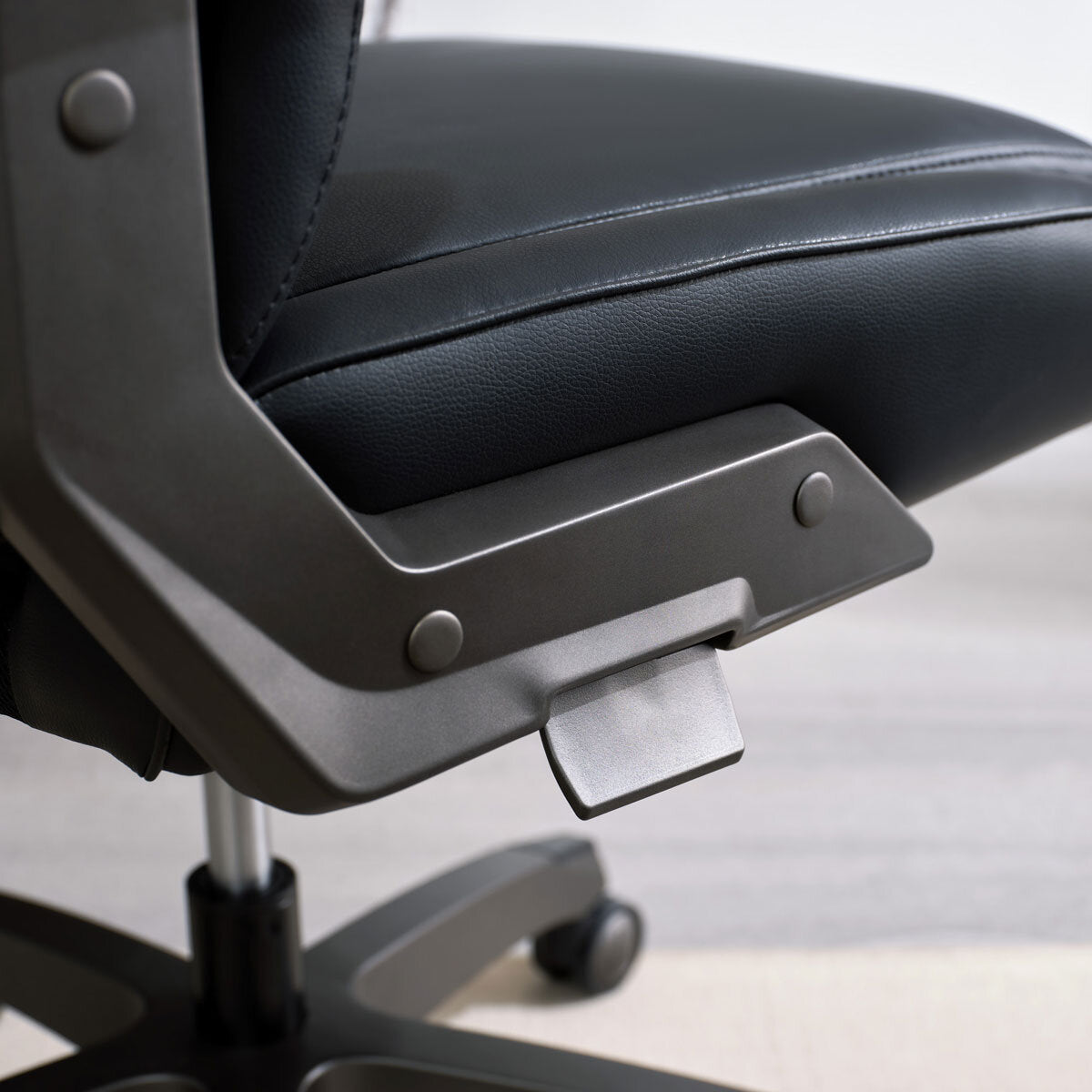La-Z-Boy Manager Office Chair Black PU Leather Flip Arms Adjustable Height